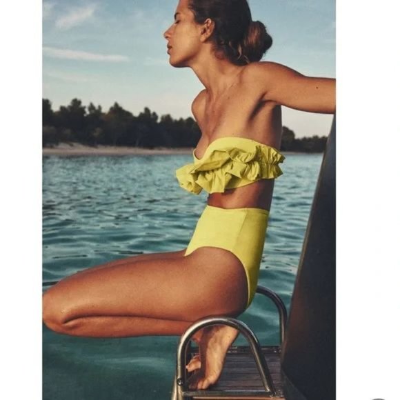 ZARA 2 PIECE RUFFLED BIKINI TOP AND HIGH WAIST BIKINI BOTTOM - Picture 4 of 4